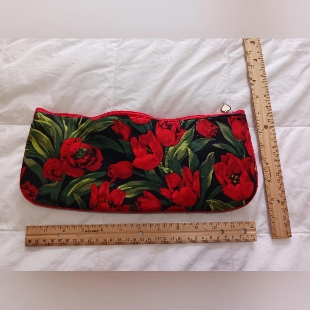 Flat Iron Holder